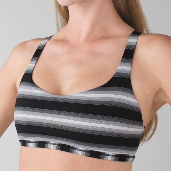 LULULEMON Free To Be Wild Sports Bra Capilano Stripe Black White 4 - Picture 9 of 9
